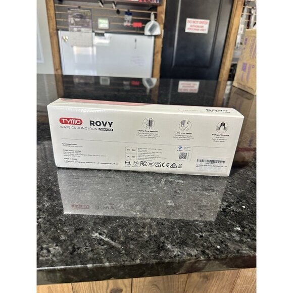 TYMO Pink Wave Curling Iron Compact - Picture 2 of 3